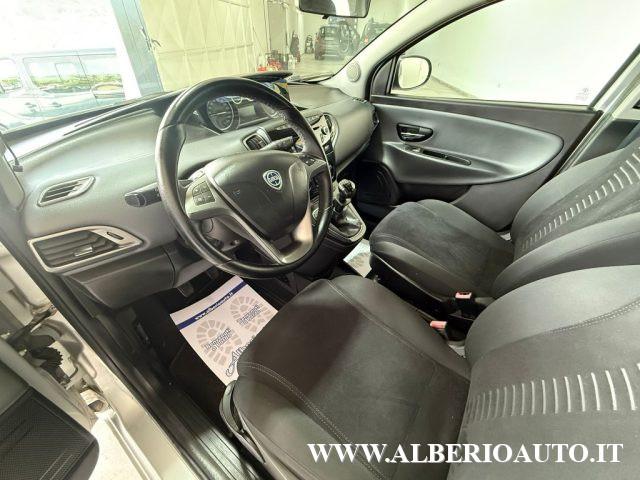 LANCIA Ypsilon 0.9 TwinAir 85 CV 5 porte S&S Platinum