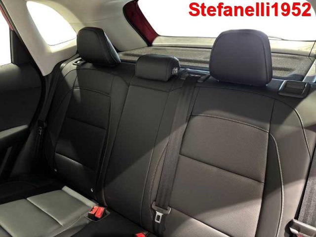 MG ZS NEW 1.5L MT Comfort Benzina - Diamond Red - Tessu