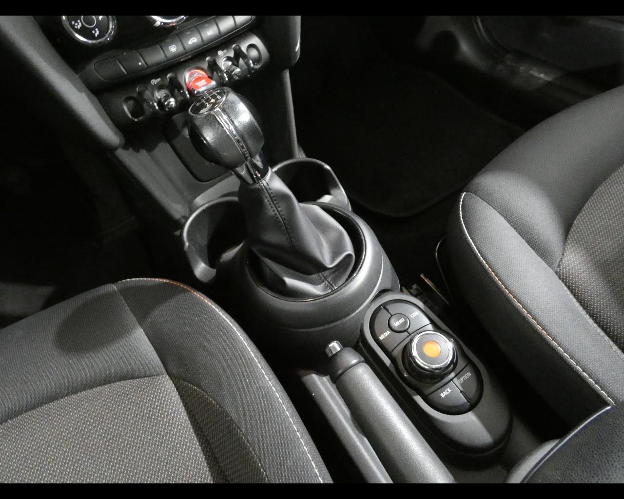 MINI Mini 4ª serie (F56) - Mini 1.5 One