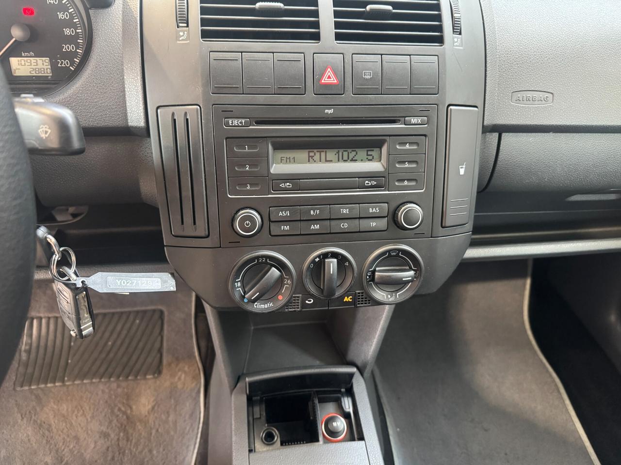 Volkswagen Polo 1.2/70CV 12V 5p. Comfortline
