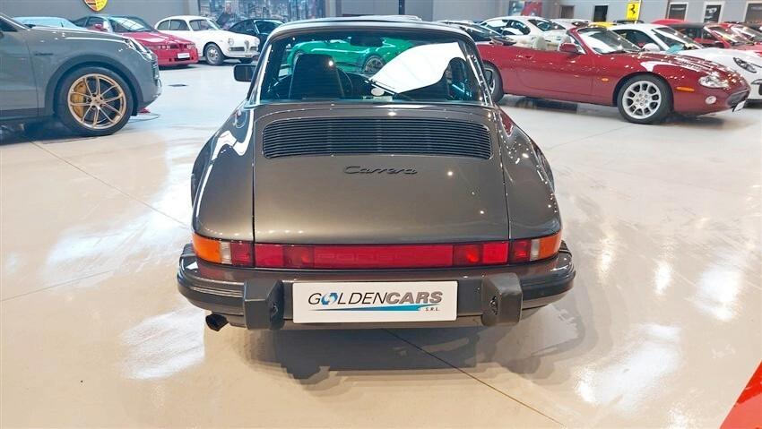 Porsche 911 Carrera 3.2 Targa G50