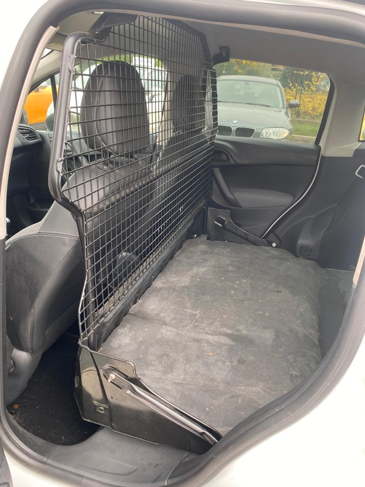 Citroen C3 1.4 HDi 70CV FAP Van Attraction