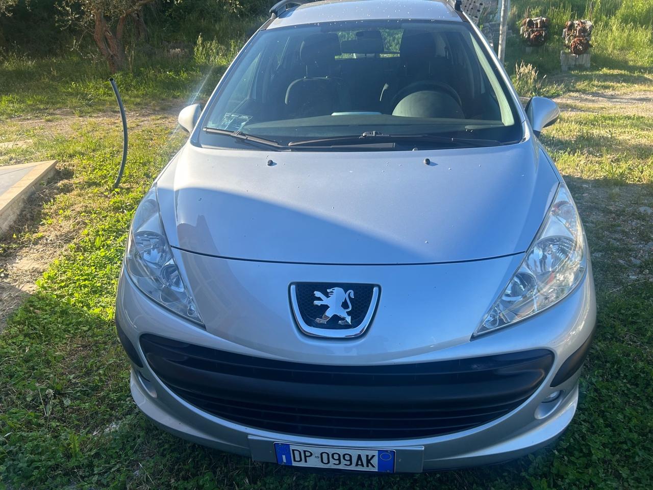 Peugeot 207 1.4 8V 75CV SW ONE Line