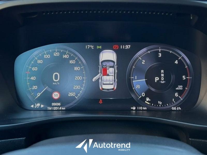 Volvo XC40 D3 150 CV Automatica NAVI LED Momentum Core