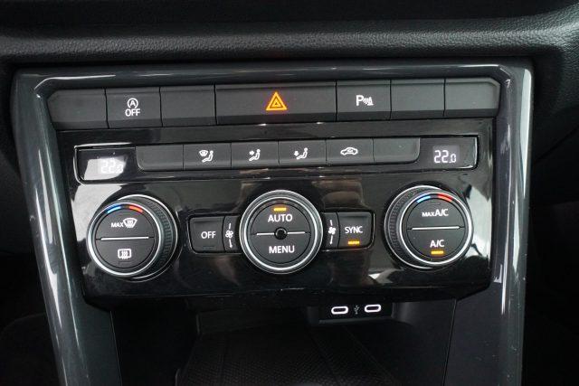 VOLKSWAGEN T-Roc T-Roc 1.5 TSI ACT Advanced DSG BlueMotion Technolo