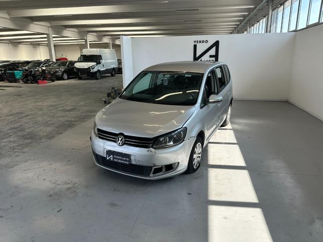 VOLKSWAGEN Touran 1.6 TDI DSG COMFORTLINE 7 POSTI