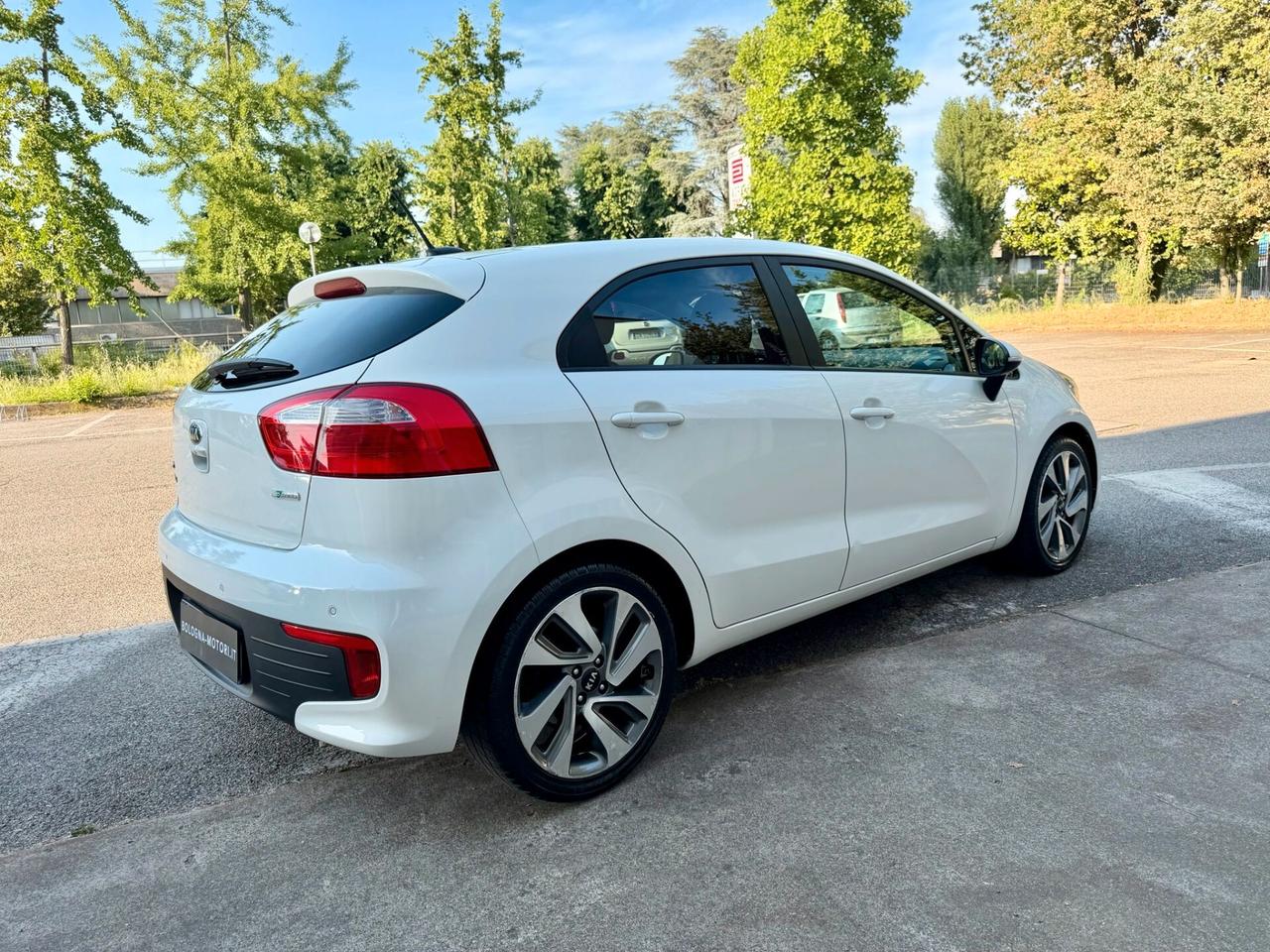 Kia Rio 1.1 CRDi 5p. Cool