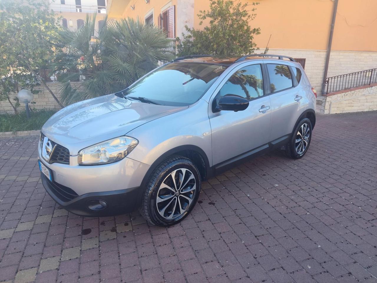 Nissan Qashqai 1.5 dCi DPF Tekna
