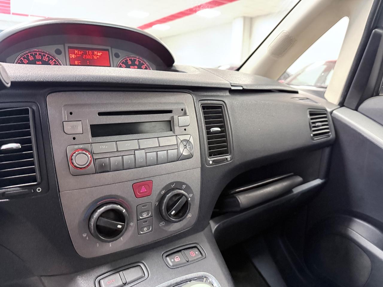 Lancia MUSA 1.3 Mjt 16V 95 CV S&S DPF Poltrona Frau