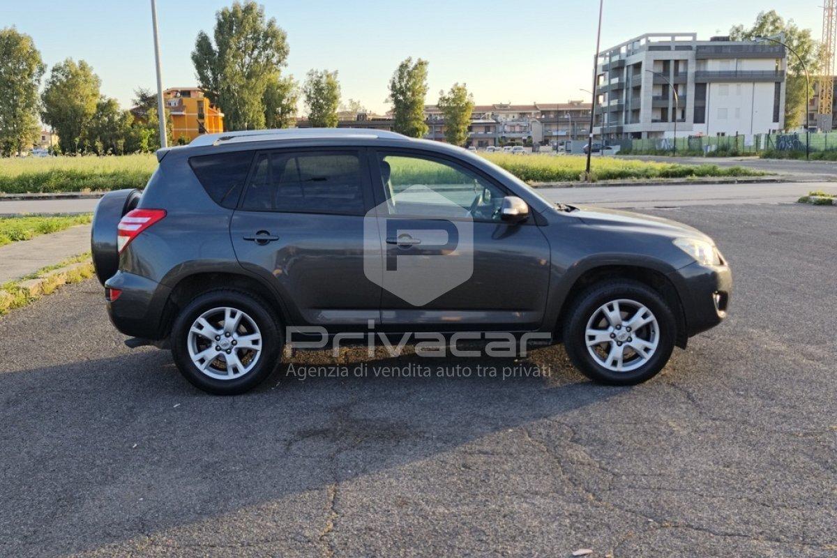 TOYOTA RAV4 2.2 D-4D 150 CV DPF
