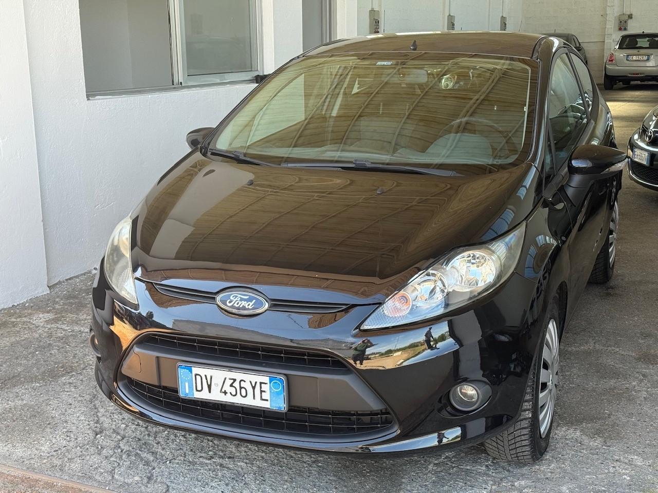 Ford Fiesta 1.2 82CV 3 porte Titanium
