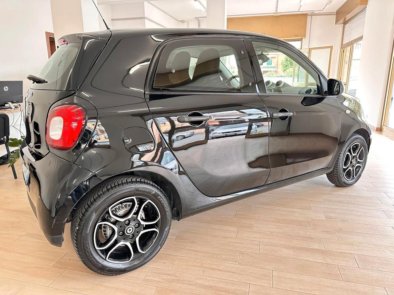 Smart ForFour 70 1.0 Passion