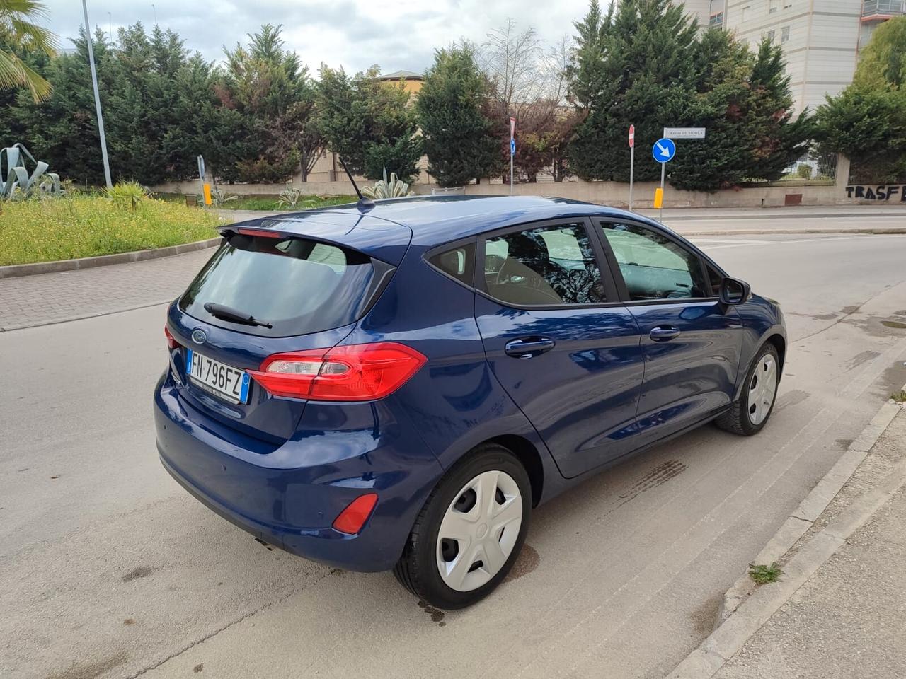 Ford Fiesta 1.5 TDCi 85CV CAR PLAY 2018!