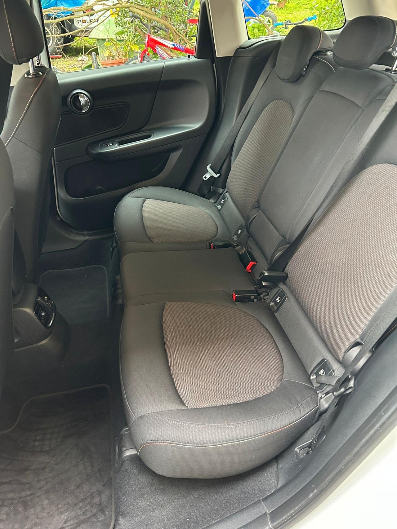 Mini Cooper D Countryman 2.0 Hype