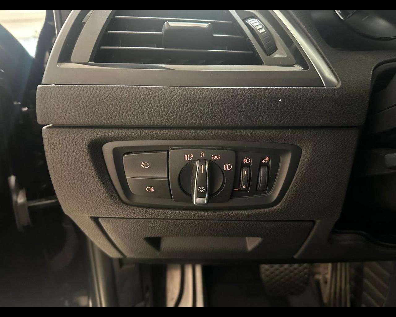 BMW Serie 1 (F20) - 116d 5p. Msport