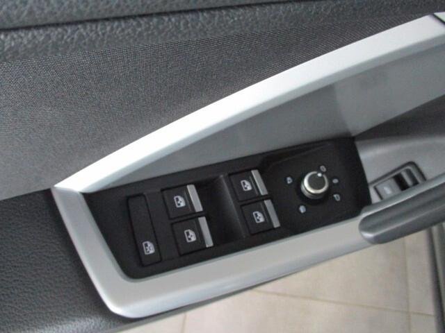 Audi Q3 (35) 2.0 TDI S-Tronic Business Advanced