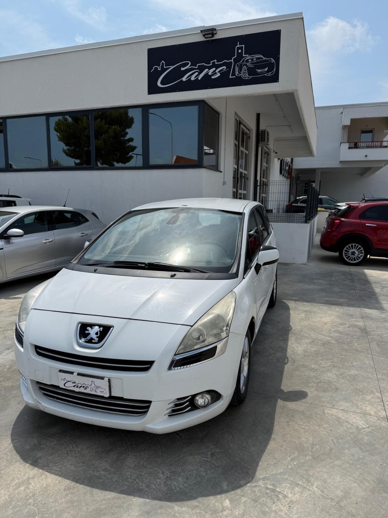 Peugeot 5008 1.6 HDi 115CV Business