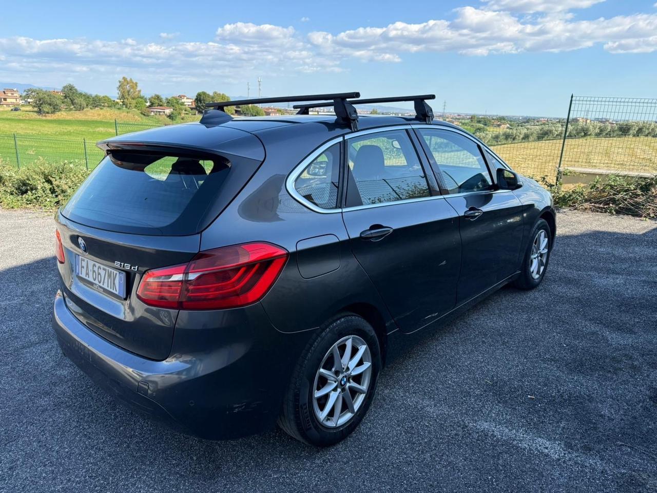 Bmw 118 120d 5p. Advantage