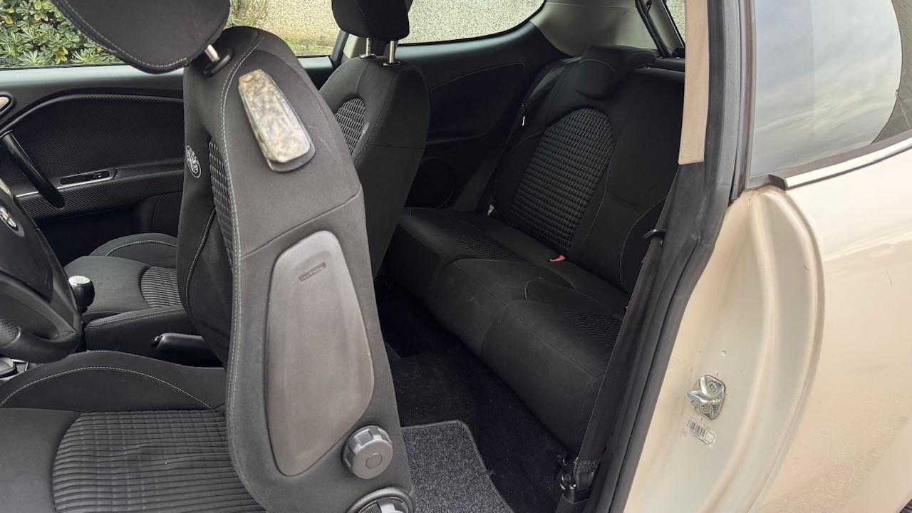 Alfa Romeo MiTo 1.6 JTDm 16V Progression