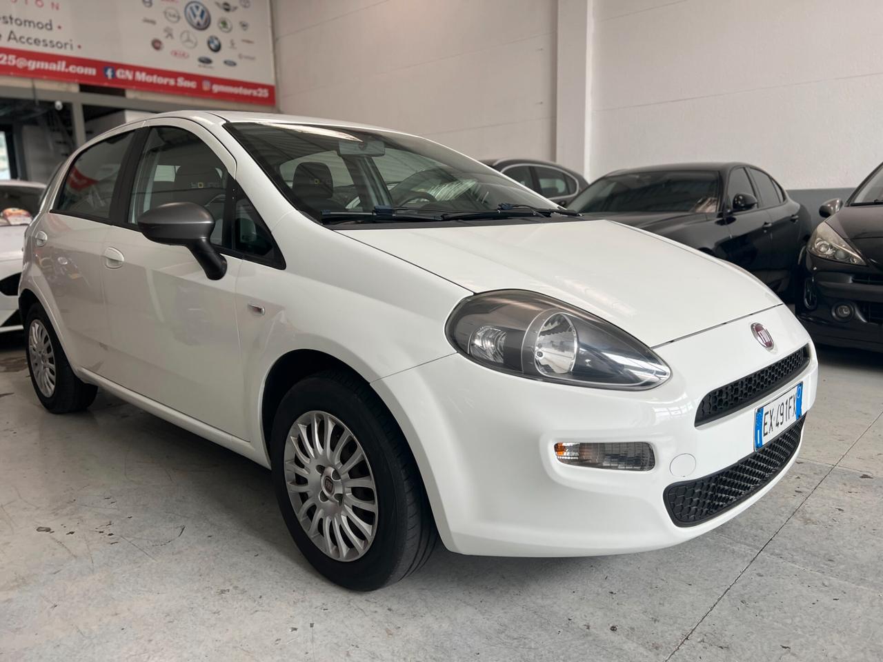 Fiat Punto 1.2 16V 5 porte Young NEOPATENTATI