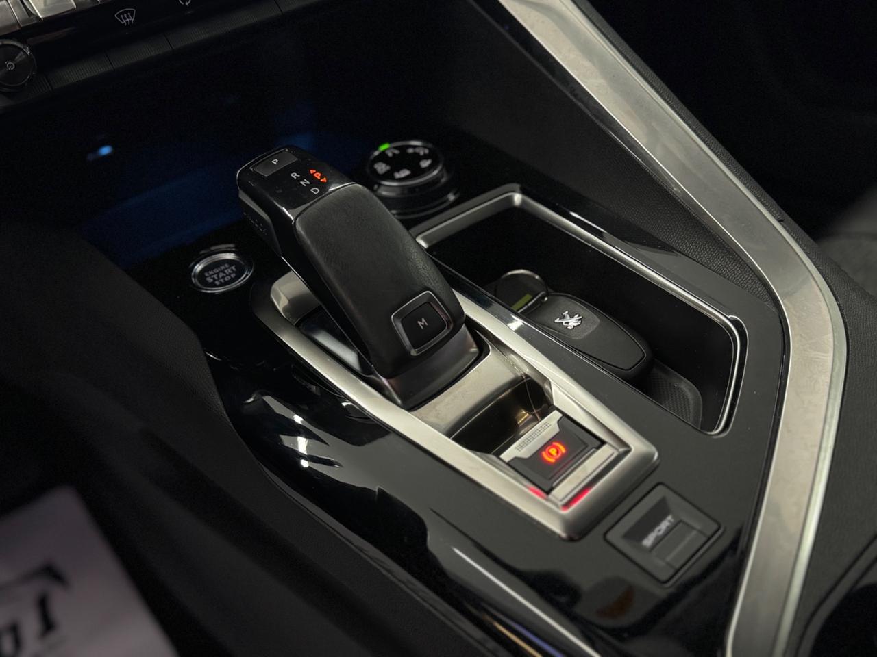 Peugeot 3008 BlueHDi 130Cv EAT8 Allure Full Opt