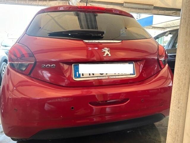 PEUGEOT 208 2018