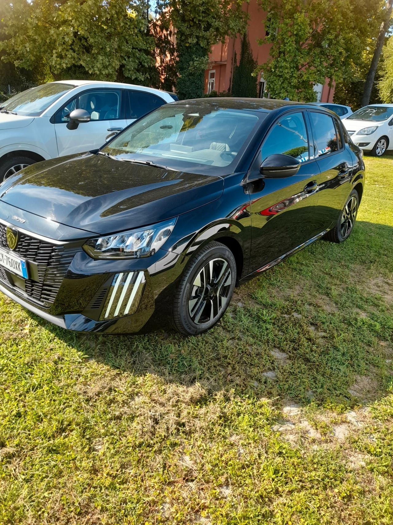 Peugeot 208 PureTech 100 Stop&Start 5 porte Allure