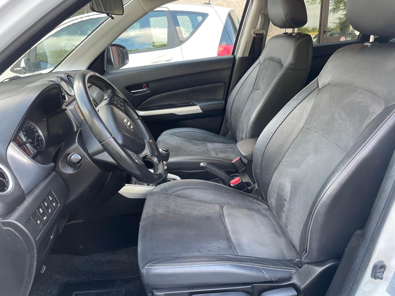 Suzuki Vitara 1.6 DDiS 4WD AllGrip V-Top