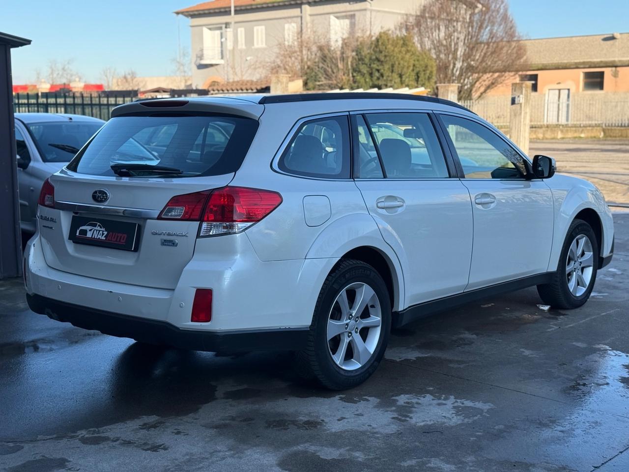 Subaru OUTBACK 2.0D Trend Leather