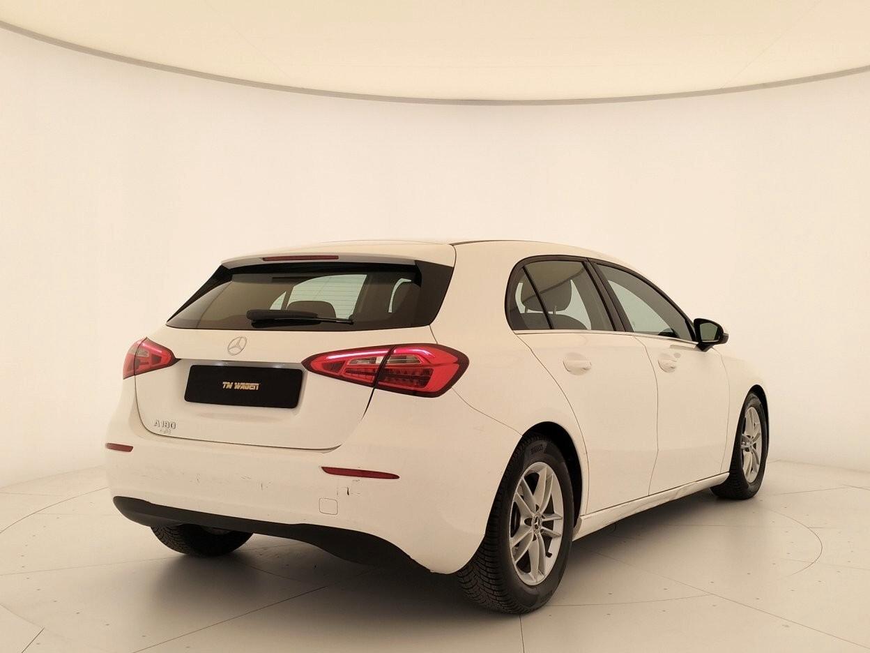 Mercedes- Benz A 180 Business auto