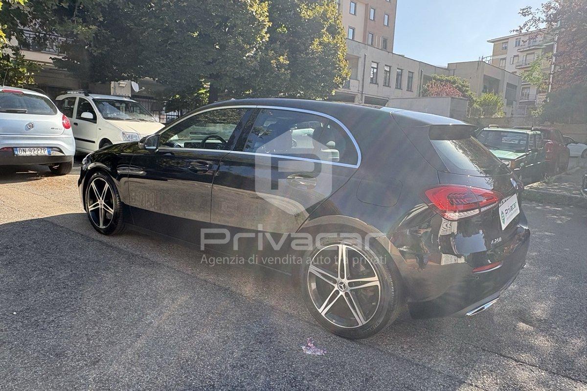 MERCEDES A 250 Automatic Premium
