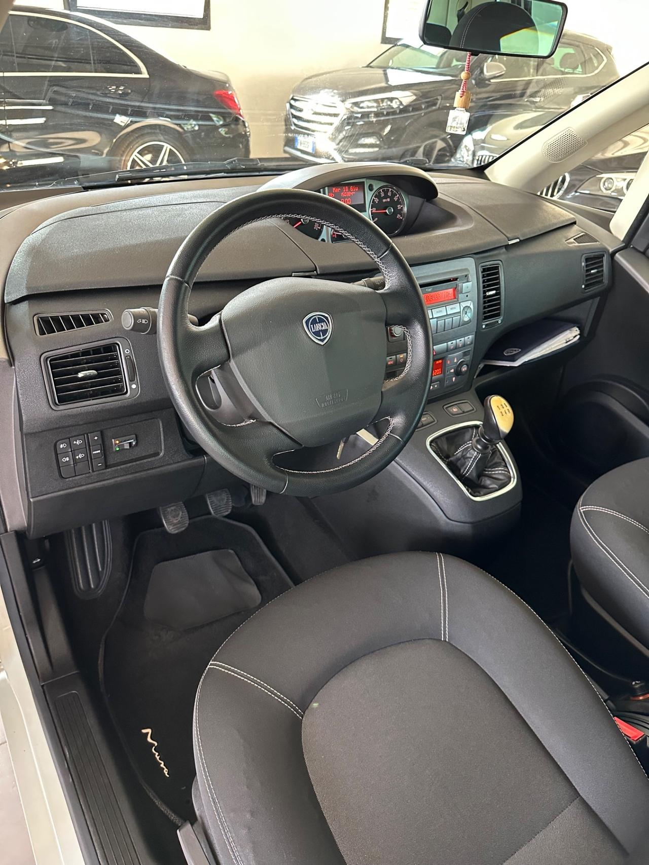 Lancia MUSA 1.4 8V Ecochic (GPL) Diva