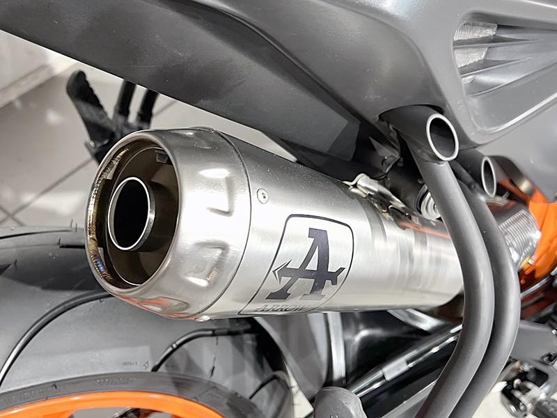 KTM Duke 890 R