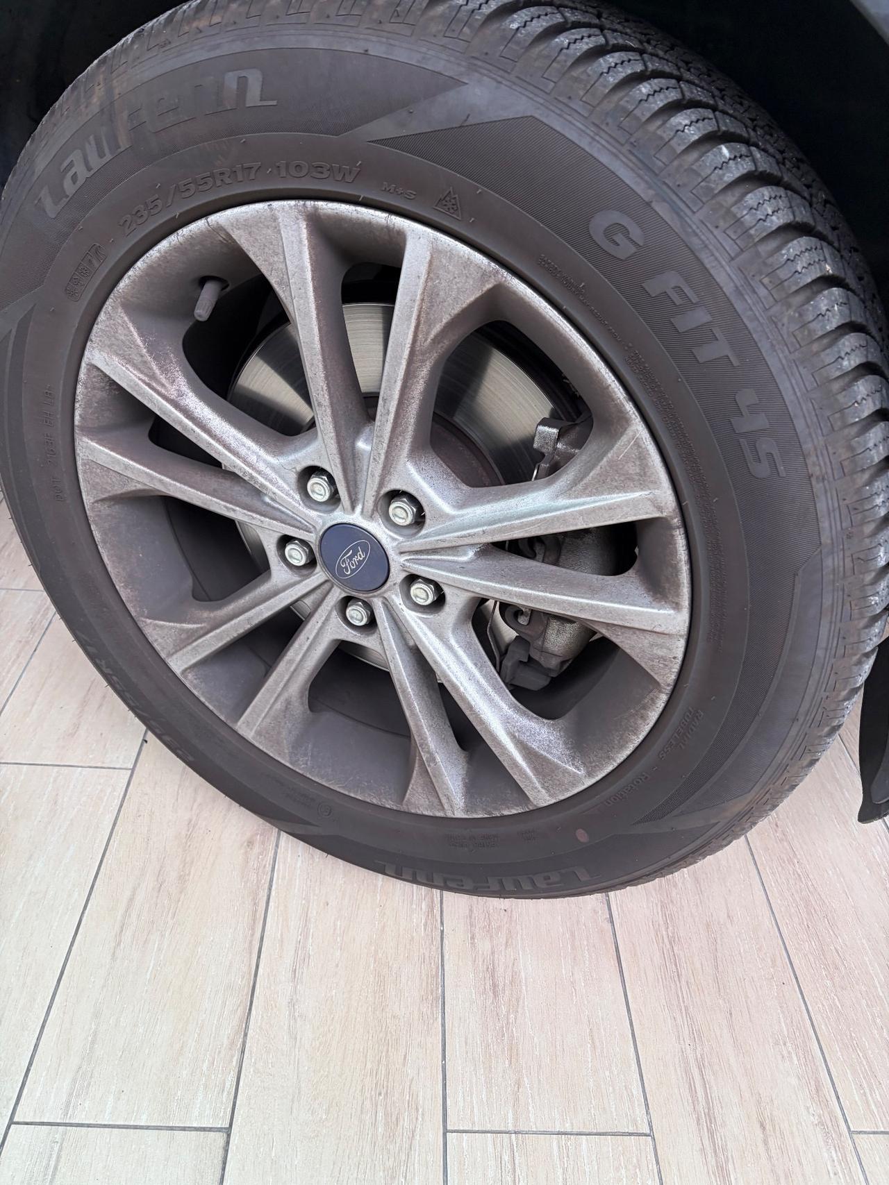 Ford Kuga 1.5 TDCI 120 CV S&S 2WD Titanium