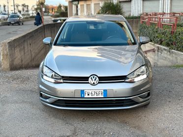 Volkswagen Golf 7.5 - 2019 - 1.6 tdi Sport 116cv