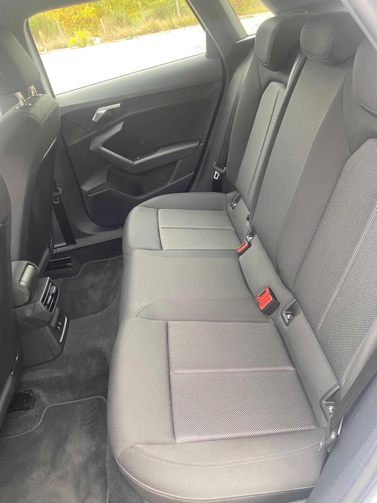 Audi A3 SPB 35 TDI S tronic Business