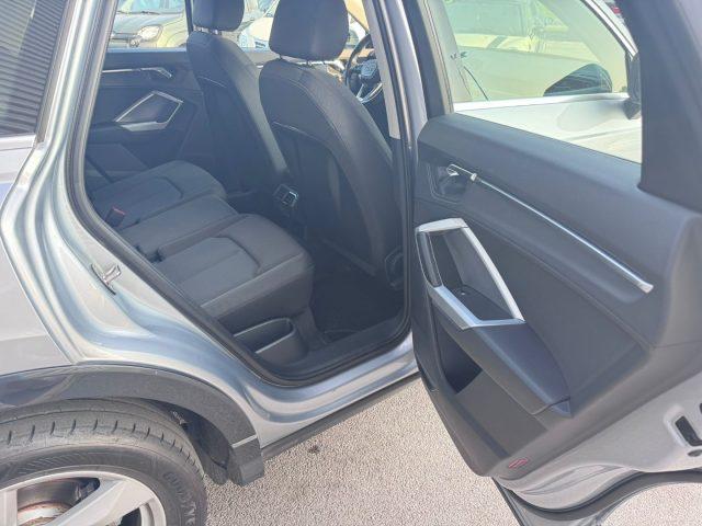 AUDI Q3 35 TDI S-tronic Business Advanced virtualcockpit