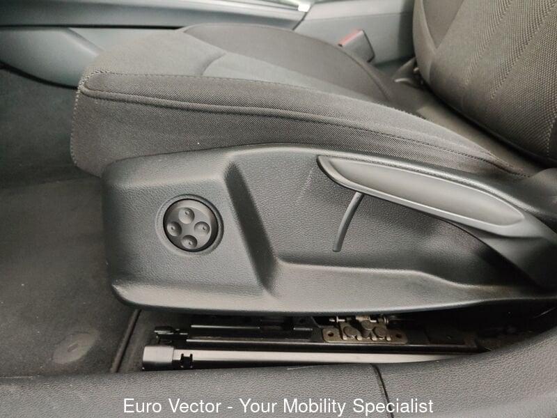 Audi A4 30 TDI/136 CV S tronic Business