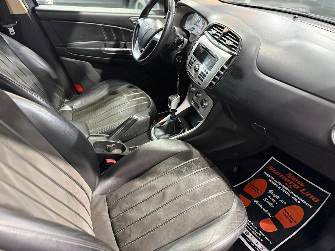 Lancia Delta 1.6 Mjt 120cv Oro 2011