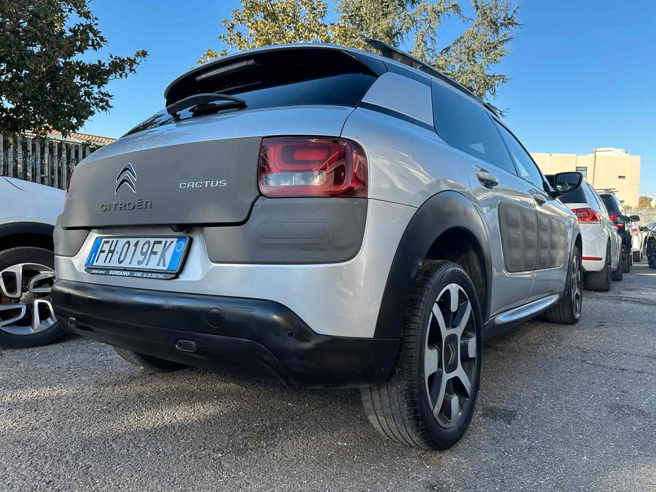 Citroen C4 Cactus BlueHDi 100 Shine