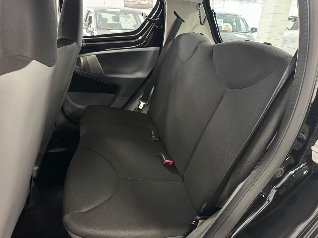 Toyota Aygo 1.0 12V VVT-i 5 porte