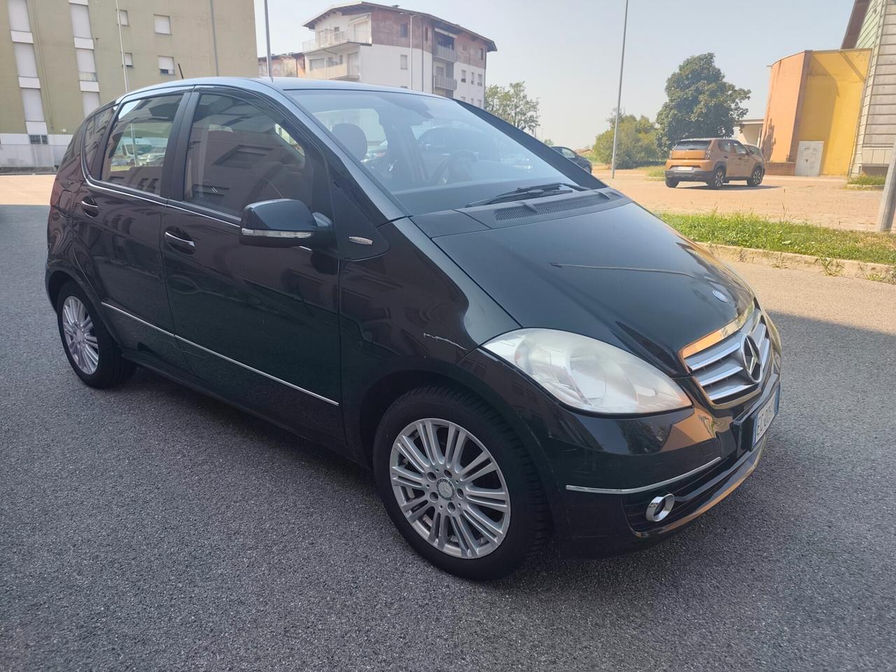 Mercedes-benz A 160 Elegance cambio automatico benz