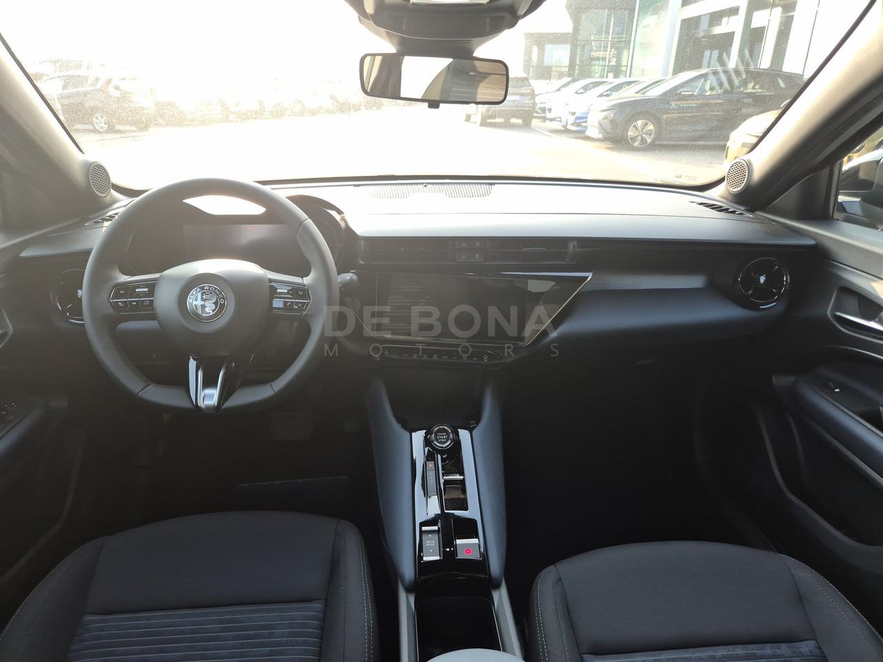 Alfa Romeo Junior 1.2 ibrida sprint 145cv edct6