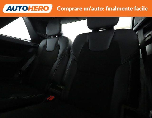 VOLVO XC90 B5 (d) AWD Geartronic 7 posti R-design