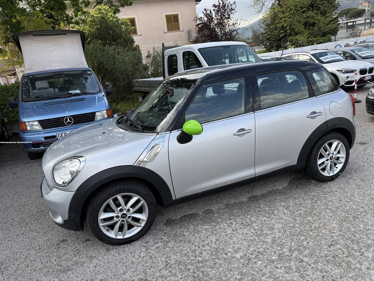 MINI 1.6 COOPER D COUNTRYMAN ADATTA NEOPATENTATI