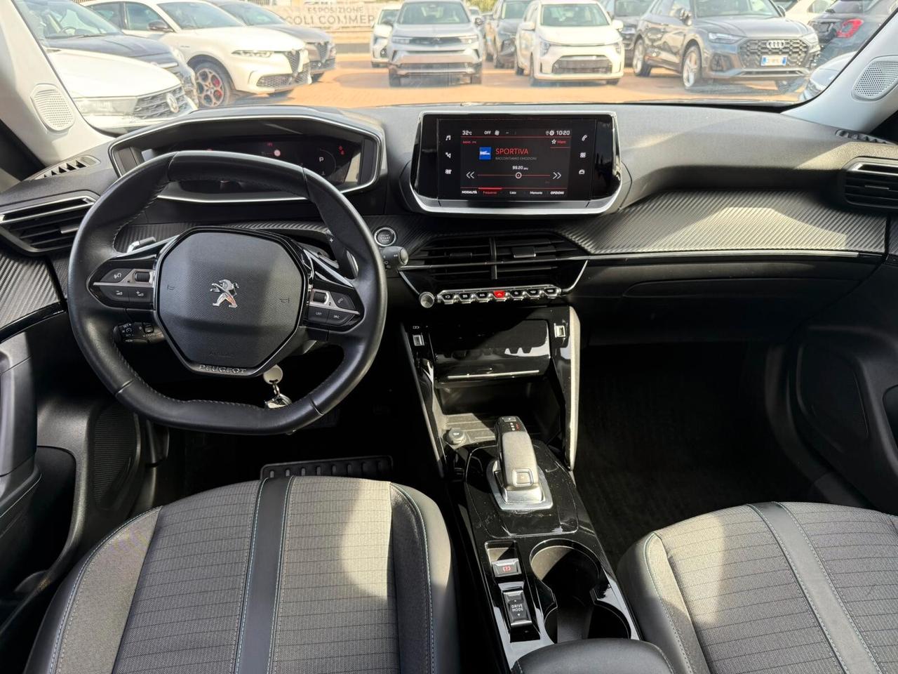 Peugeot 2008 BlueHDi 130 S&S EAT8 Allure