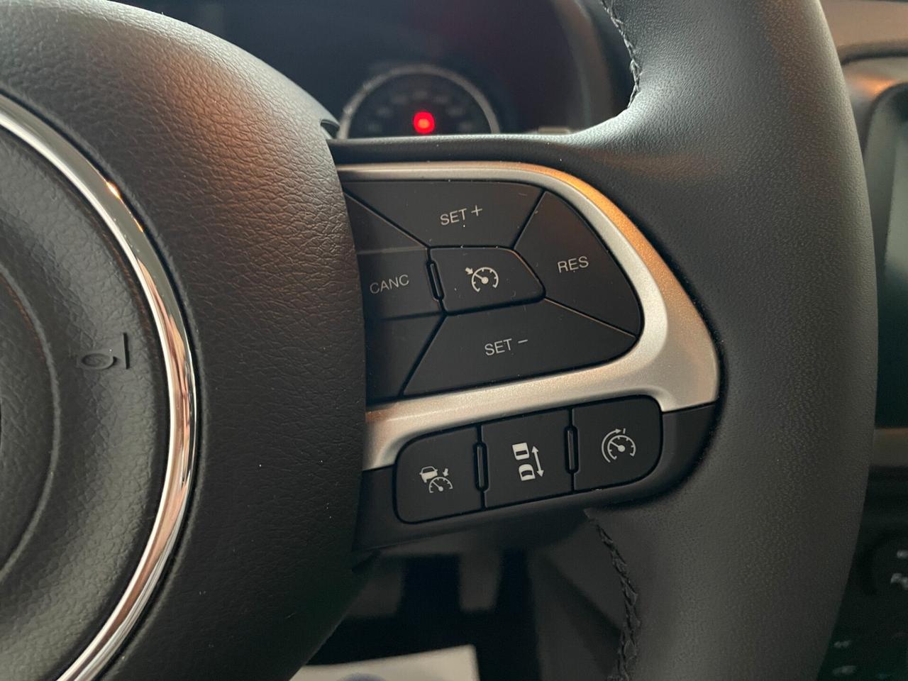 Jeep Renegade 1.5 Turbo T4 MHEV Limited Hybrid