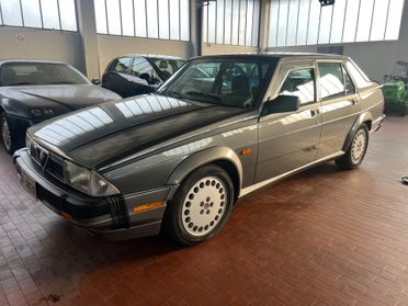 Alfa Romeo 75 1.8i turbo America