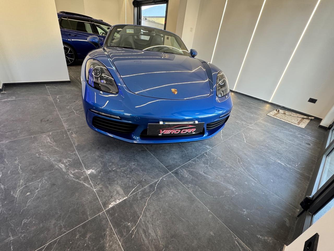 Porsche 718 Spyder Boxster 2.0