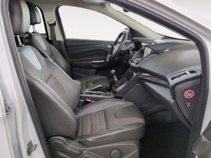 Ford Kuga 2ª SERIE 2.0 TDCI 150 CV S&S 4WD TITANIUM